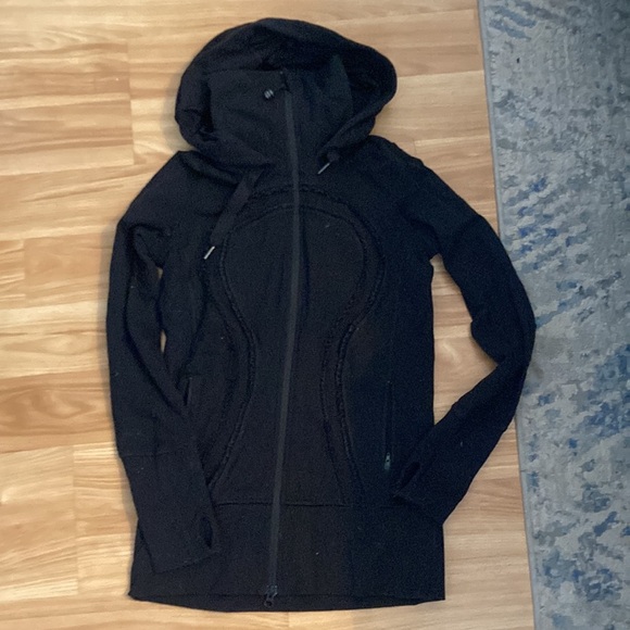 Lululemon LTD Edition In Stride Black Define Ruffle Full Zip Jacket Scuba Neck - Picture 2 of 5